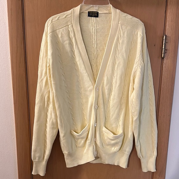 Brooks Brothers Women’s Vintage Cable Knit Cardigan Sweater Yellow Size XL - Picture 1 of 9